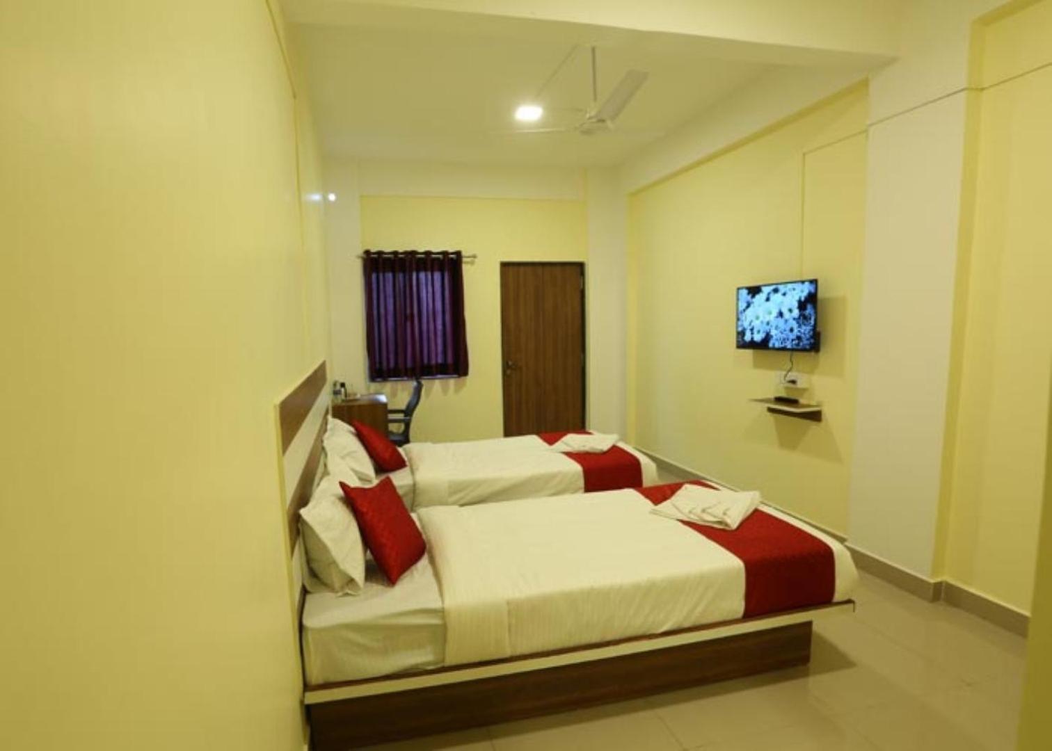 Hotel Shrinidhi Residency Pune Esterno foto