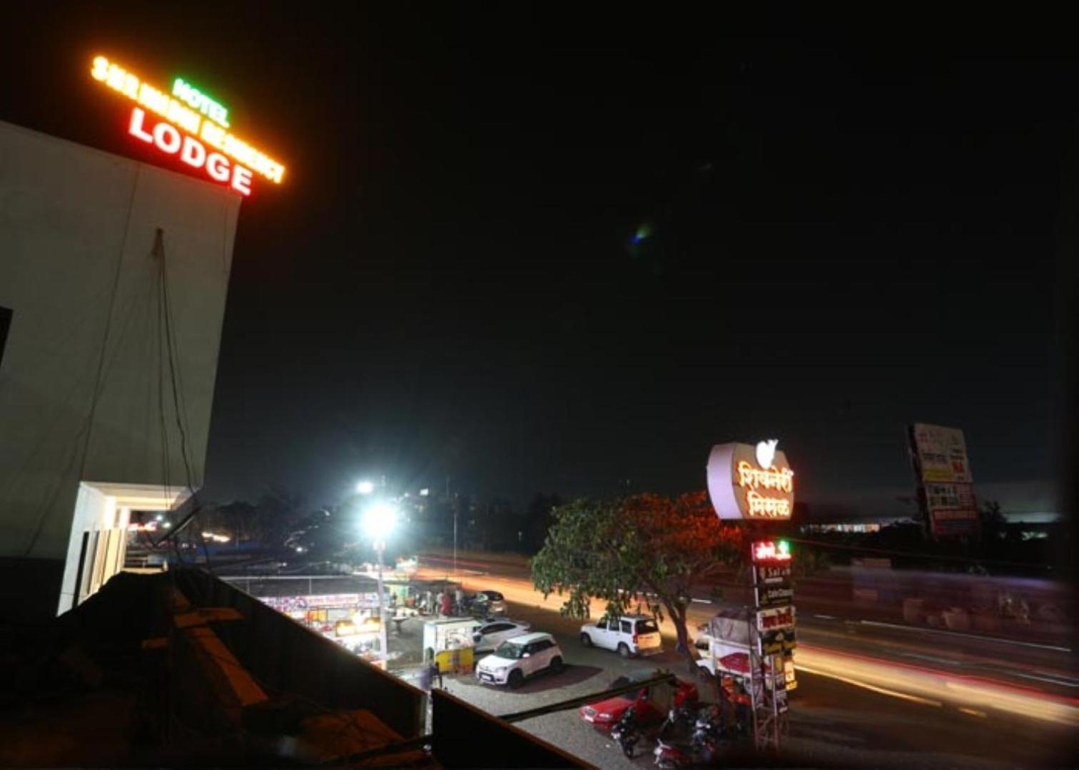 Hotel Shrinidhi Residency Pune Esterno foto
